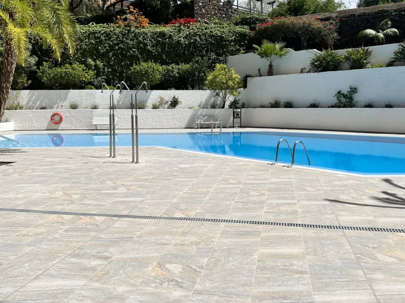 Zweiter Pool-Bereich der Anlage
